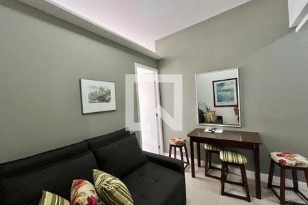 Sala  de apartamento para alugar com 1 quarto, 35m² em Copacabana, Rio de Janeiro