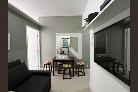 Sala  de apartamento para alugar com 1 quarto, 35m² em Copacabana, Rio de Janeiro