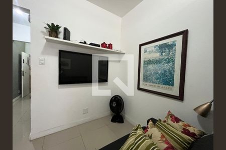 Sala  de apartamento para alugar com 1 quarto, 35m² em Copacabana, Rio de Janeiro