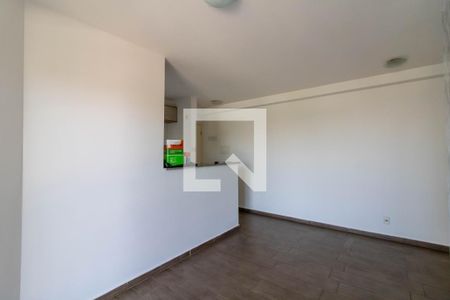 Sala de apartamento para alugar com 2 quartos, 52m² em Vila Endres, Guarulhos