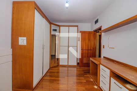Casa de Condomínio à venda com 3 quartos, 398m² em Bela Vista, Porto Alegre