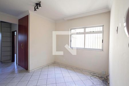 Sala 2 de casa à venda com 3 quartos, 375m² em Ouro Preto, Belo Horizonte