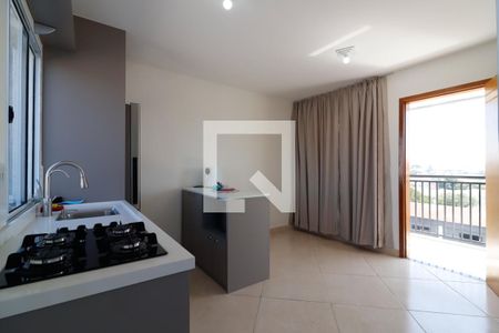 Sala/Cozinha de apartamento para alugar com 1 quarto, 32m² em Vila Ré, São Paulo