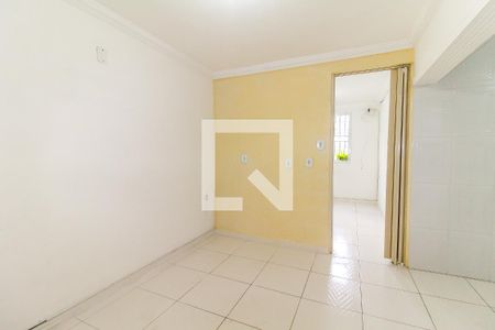 Sala de apartamento para alugar com 2 quartos, 54m² em Conjunto Residencial José Bonifácio, São Paulo