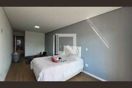 Suite de casa para alugar com 3 quartos, 280m² em Jardim Paineira, Itaquaquecetuba