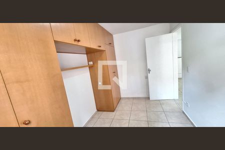Quarto de apartamento para alugar com 2 quartos, 55m² em Cidade dos Bandeirantes, São Paulo