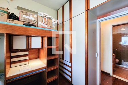 Quarto de apartamento à venda com 2 quartos, 68m² em Maracanã, Rio de Janeiro