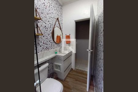 Banheiro de casa para alugar com 3 quartos, 130m² em Loteamento Villa Branca, Jacareí