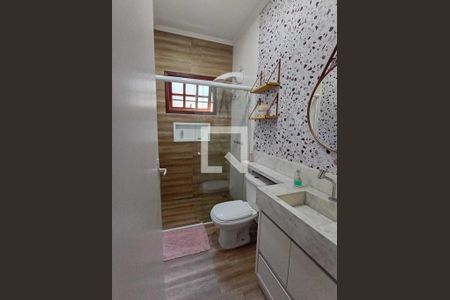 Banheiro de casa para alugar com 3 quartos, 130m² em Loteamento Villa Branca, Jacareí