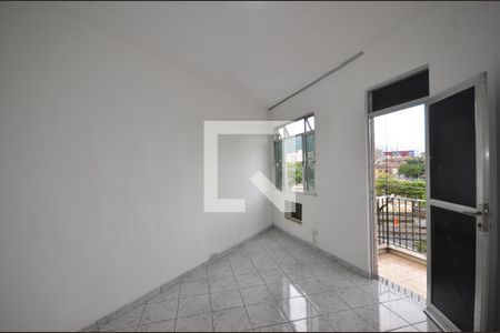 Quarto 1 de apartamento para alugar com 2 quartos, 72m² em Vila Valqueire, Rio de Janeiro