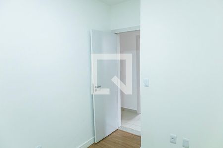 Quarto 1 de apartamento para alugar com 3 quartos, 70m² em Itapoã, Belo Horizonte