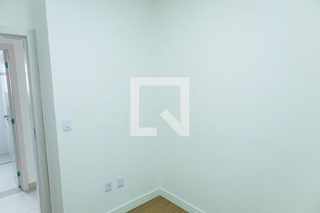 Quarto 1 de apartamento para alugar com 3 quartos, 70m² em Itapoã, Belo Horizonte