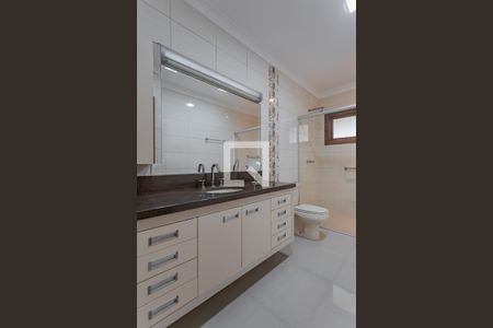 Suíte 1 de casa à venda com 5 quartos, 250m² em Três Figueiras, Porto Alegre