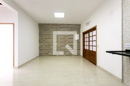 Sala de casa para alugar com 2 quartos, 81m² em Chácara Santo Antônio (zona Leste), São Paulo