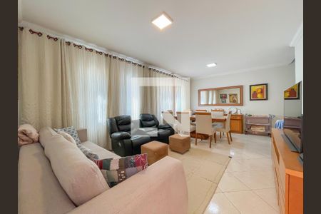 Sala de casa para alugar com 4 quartos, 184m² em Bela Vista, Osasco