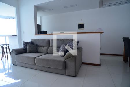 Sala de apartamento para alugar com 1 quarto, 65m² em Barra da Tijuca, Rio de Janeiro