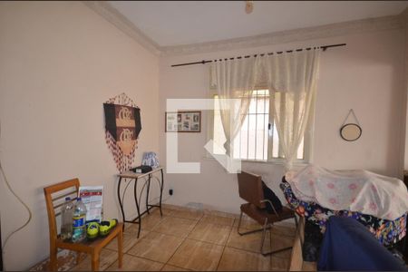 Sala de casa para alugar com 3 quartos, 260m² em Vila Valqueire, Rio de Janeiro