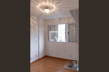 Suíte de apartamento para alugar com 2 quartos, 70m² em Buritis, Belo Horizonte