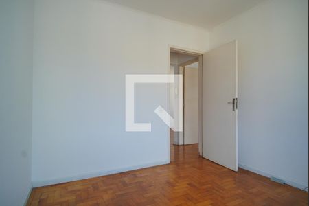 Quarto 2 de apartamento à venda com 2 quartos, 56m² em Passo D’areia, Porto Alegre