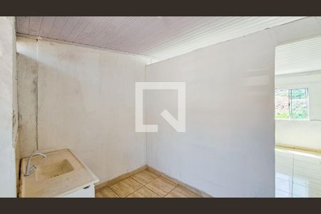 Cozinha de casa para alugar com 1 quarto, 24m² em Jardim Ana Estela, Carapicuíba