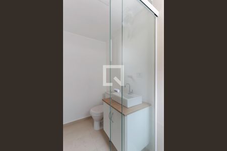 Banheiro de kitnet/studio para alugar com 1 quarto, 37m² em Santana, São Paulo