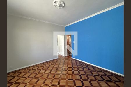 Sala de casa para alugar com 3 quartos, 233m² em Vila Valqueire, Rio de Janeiro