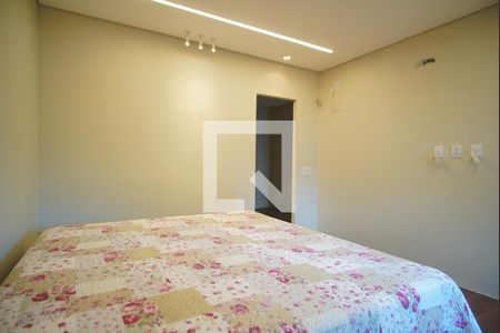 Suíte de apartamento para alugar com 3 quartos, 180m² em Jardim Lindóia, Porto Alegre