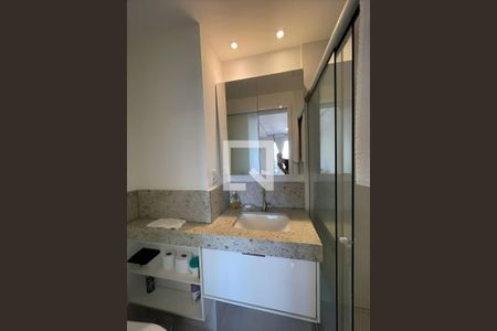 Banheiro de apartamento para alugar com 2 quartos, 100m² em Setor Bueno, Goiânia