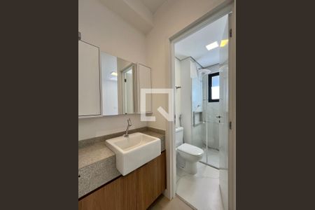 Banheiro da Suíte de apartamento para alugar com 1 quarto, 43m² em Centro, Campinas