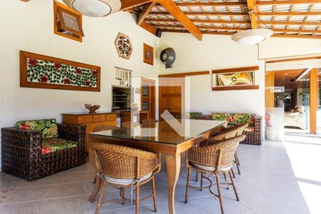 Foto 16 de casa à venda com 6 quartos, 953m² em Chácara Monte Alegre, São Paulo