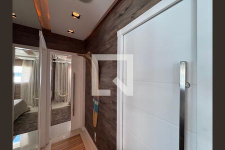 Corredor de apartamento para alugar com 3 quartos, 200m² em Recreio dos Bandeirantes, Rio de Janeiro