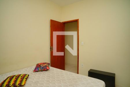 Quarto 1 de casa de condomínio para alugar com 3 quartos, 200m² em Caxito Pequeno, Maricá