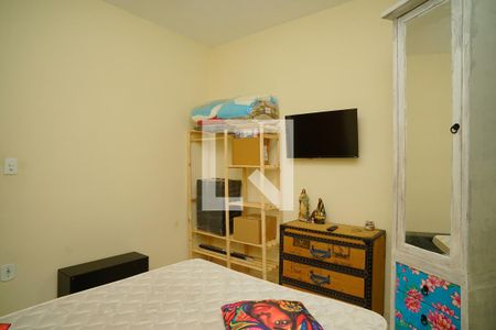 Quarto 1 de casa de condomínio para alugar com 3 quartos, 200m² em Caxito Pequeno, Maricá