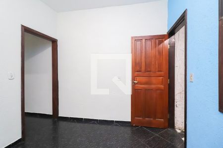 Quarto 1 de casa para alugar com 2 quartos, 50m² em Conjunto Residencial José Bonifácio, São Paulo