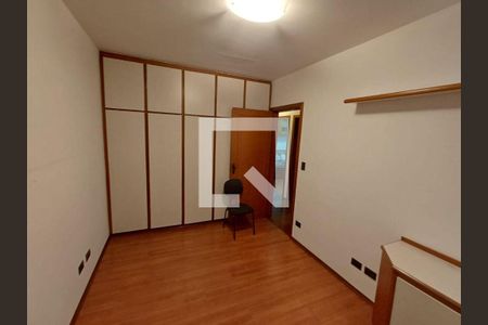 Casa à venda com 4 quartos, 295m² em Tatuapé, São Paulo