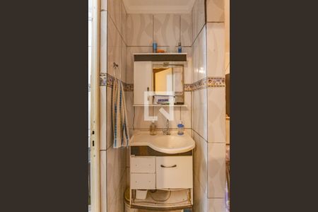 Banheiro de apartamento à venda com 2 quartos, 47m² em Bairro dos Casa, São Bernardo do Campo