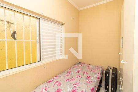 Quarto 2 de casa para alugar com 3 quartos, 200m² em Vila Sabrina, São Paulo
