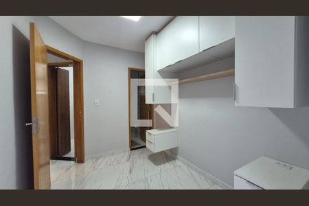 Quarto de apartamento à venda com 2 quartos, 60m² em Vila Homero Thon, Santo André