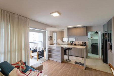 Salas de apartamento para alugar com 2 quartos, 107m² em Swiss Park, Campinas