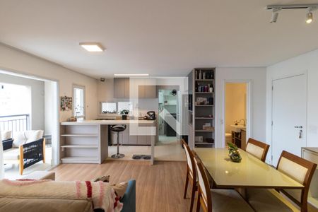 Salas de apartamento para alugar com 2 quartos, 107m² em Swiss Park, Campinas