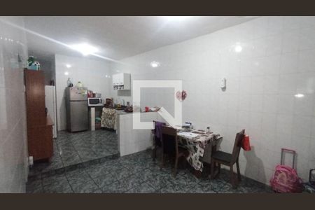 Casa à venda com 4 quartos, 68m² em Engenhoca, Niterói