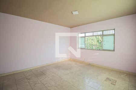 Kitnet de kitnet/studio para alugar com 1 quarto, 25m² em Colubandê, São Gonçalo