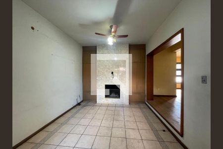 Casa para alugar com 4 quartos, 375m² em Scharlau, São Leopoldo