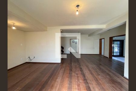 Casa para alugar com 4 quartos, 375m² em Scharlau, São Leopoldo