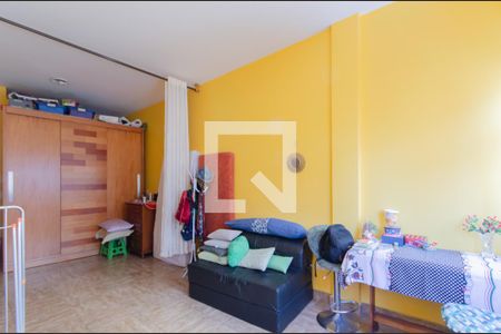 Sala/Quarto de apartamento à venda com 1 quarto, 32m² em Liberdade, São Paulo