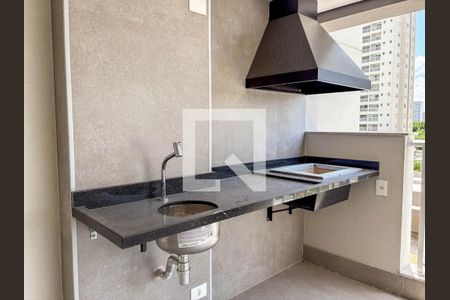 Varanda de apartamento à venda com 4 quartos, 157m² em Vila Anastácio, São Paulo