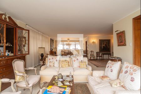 Sala de apartamento à venda com 3 quartos, 252m² em Morro dos Ingleses, São Paulo