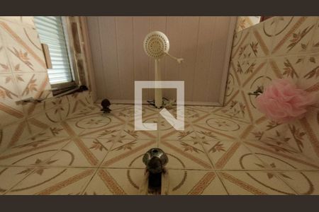 Banheiro de casa à venda com 2 quartos, 400m² em Bonsucesso, Rio de Janeiro