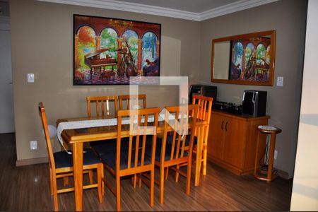 Detalhe - Sala e Sala de Jantar de apartamento à venda com 3 quartos, 68m² em Jardim Iris, São Paulo