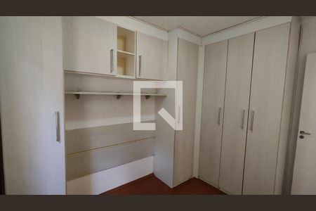 Quarto 2 de apartamento para alugar com 2 quartos, 45m² em Jardim Tua, São Paulo